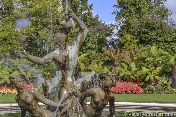 Imagen de una de las fuentes que se pueden ver en Regent's Park en Londres, Inglaterra