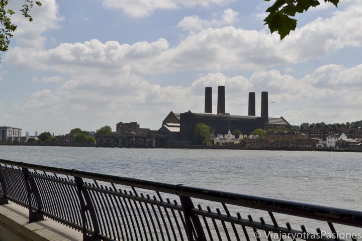 Maravillosa vista sobre Greenwich desde Island gardens en Londres, Inglaterra