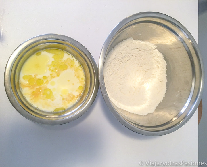 Imagen con los ingredientes para hacer los pancakes