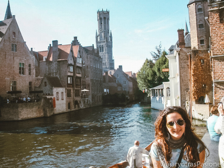 Panorama desde el muelle del Rosario en la ciudad de Brujas, Bélgica
